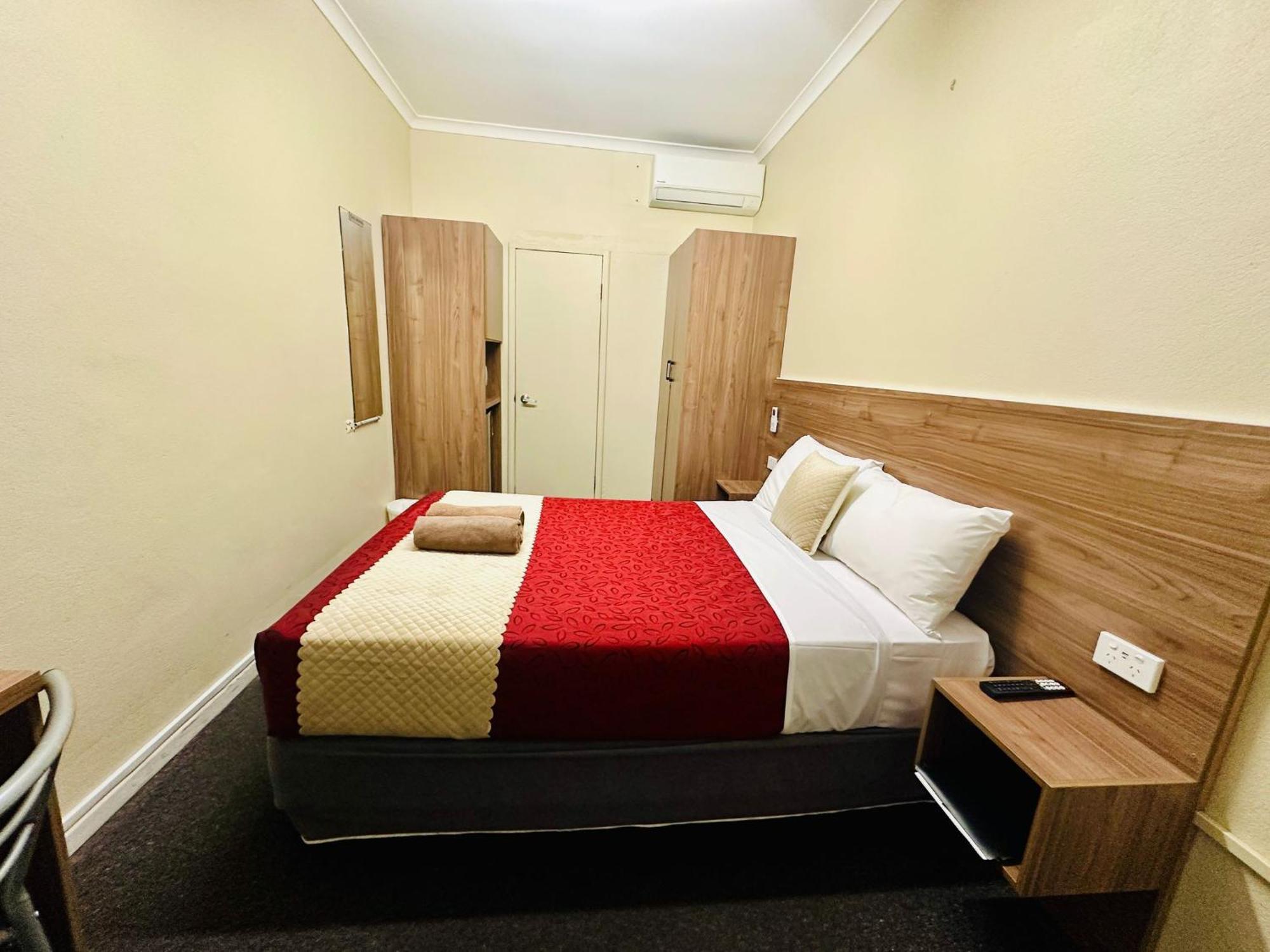 Wattle Tree Motel Cootamundra Ngoại thất bức ảnh