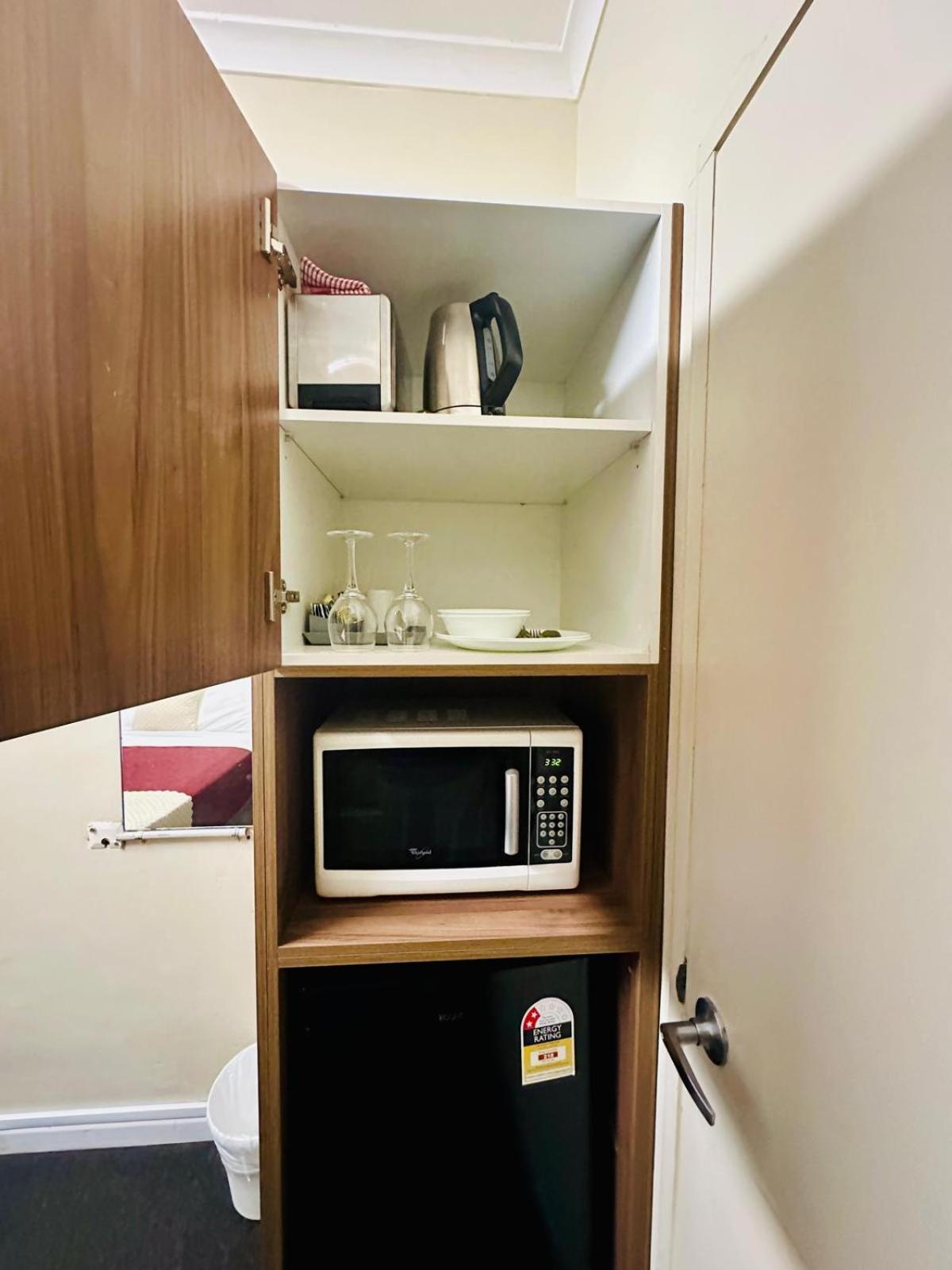 Wattle Tree Motel Cootamundra Ngoại thất bức ảnh